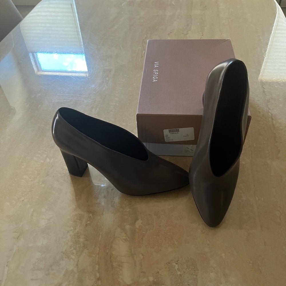 Via Spiga Brown Heels Great/ Jeans!